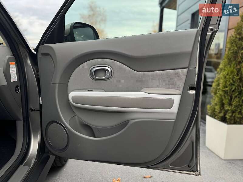 Внедорожник / Кроссовер Kia Soul 2015 в Ровно фото 56 Внедорожник / Кроссовер Kia Soul 2015 в Ровно