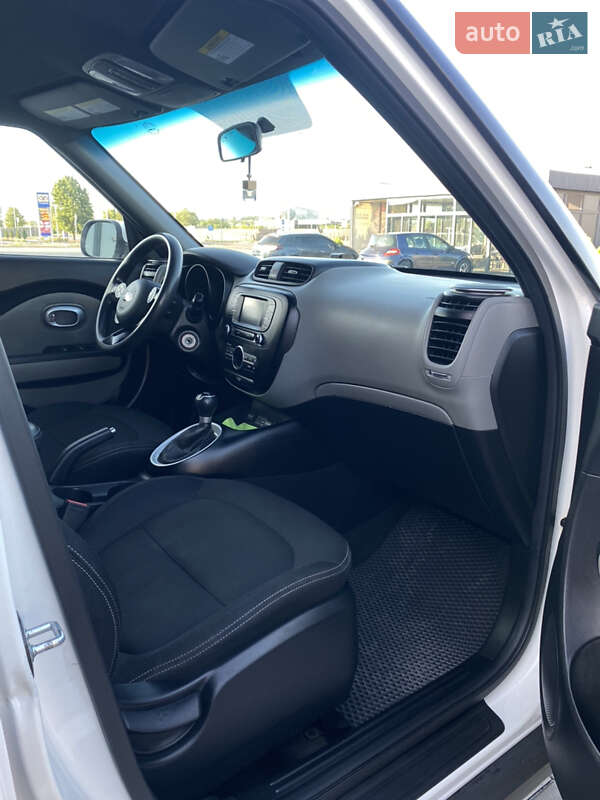 Внедорожник / Кроссовер Kia Soul 2016 в Вознесенске фото 23 Внедорожник / Кроссовер Kia Soul 2016 в Вознесенске