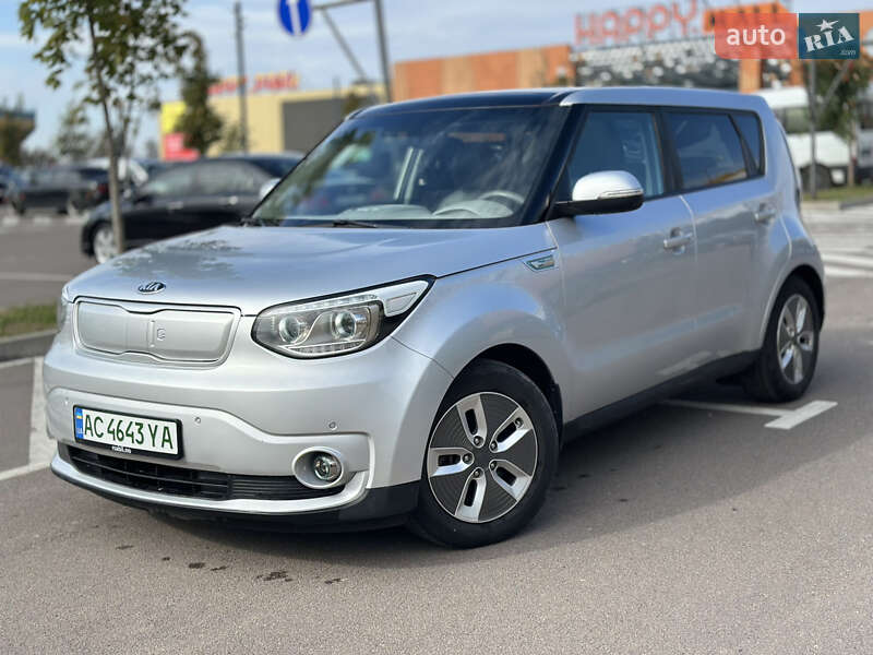 Внедорожник / Кроссовер Kia Soul 2017 в Ровно