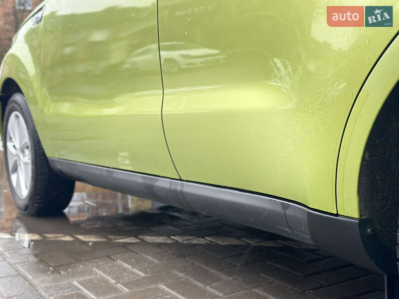 Позашляховик / Кросовер Kia Soul 2015 в Бердичеві
