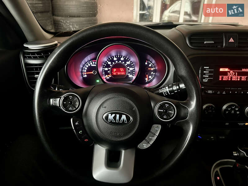 Позашляховик / Кросовер Kia Soul 2015 в Бердичеві