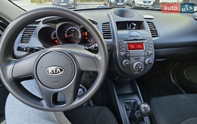 Позашляховик / Кросовер Kia Soul 2011 в Полтаві фото 6 Позашляховик / Кросовер Kia Soul 2011 в Полтаві