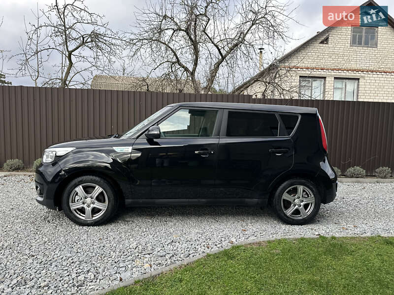 Внедорожник / Кроссовер Kia Soul 2018 в Житомире