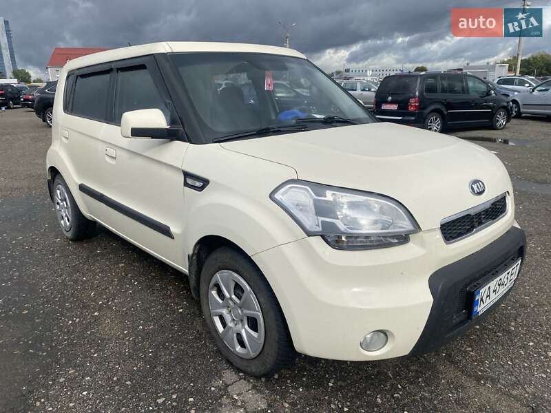 Внедорожник / Кроссовер Kia Soul 2010 в Киеве