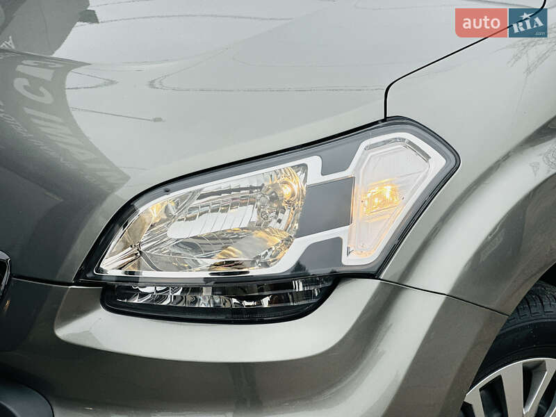 Позашляховик / Кросовер Kia Soul 2011 в Харкові