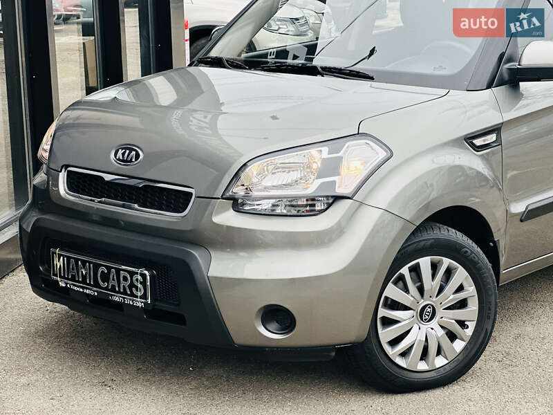 Позашляховик / Кросовер Kia Soul 2011 в Харкові