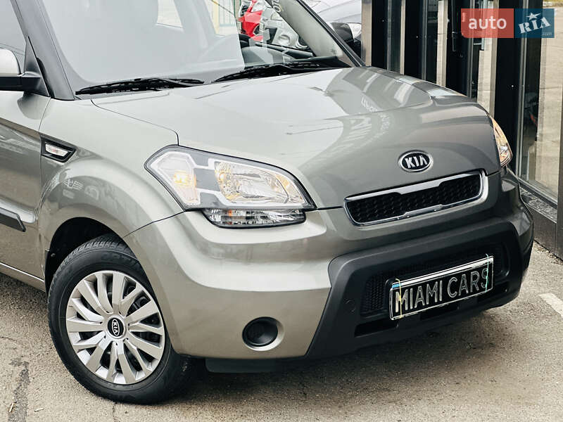 Позашляховик / Кросовер Kia Soul 2011 в Харкові