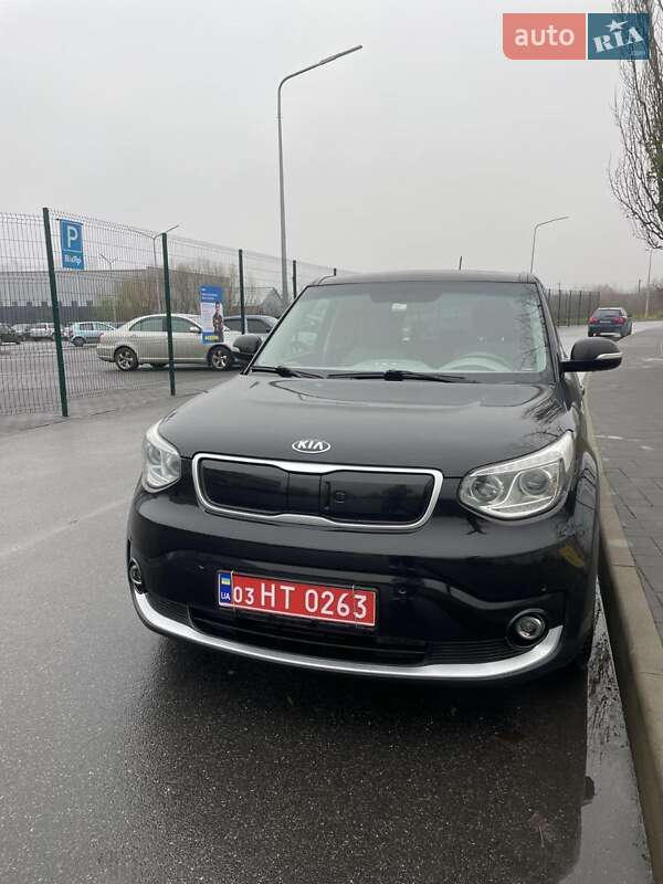 Внедорожник / Кроссовер Kia Soul 2015 в Киеве