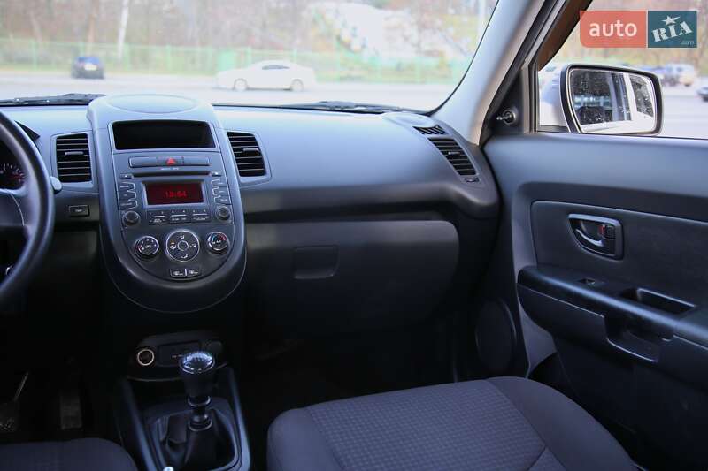 Внедорожник / Кроссовер Kia Soul 2013 в Харькове