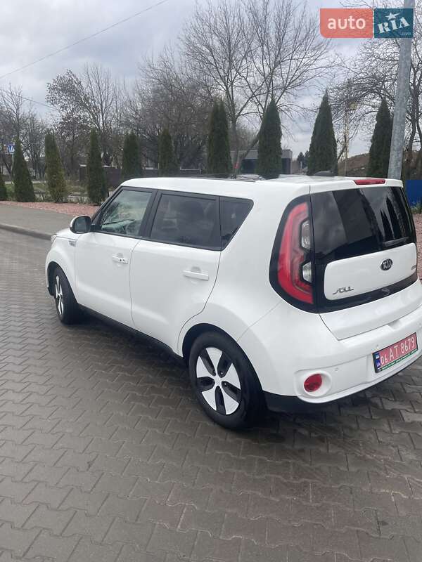 Внедорожник / Кроссовер Kia Soul 2017 в Житомире