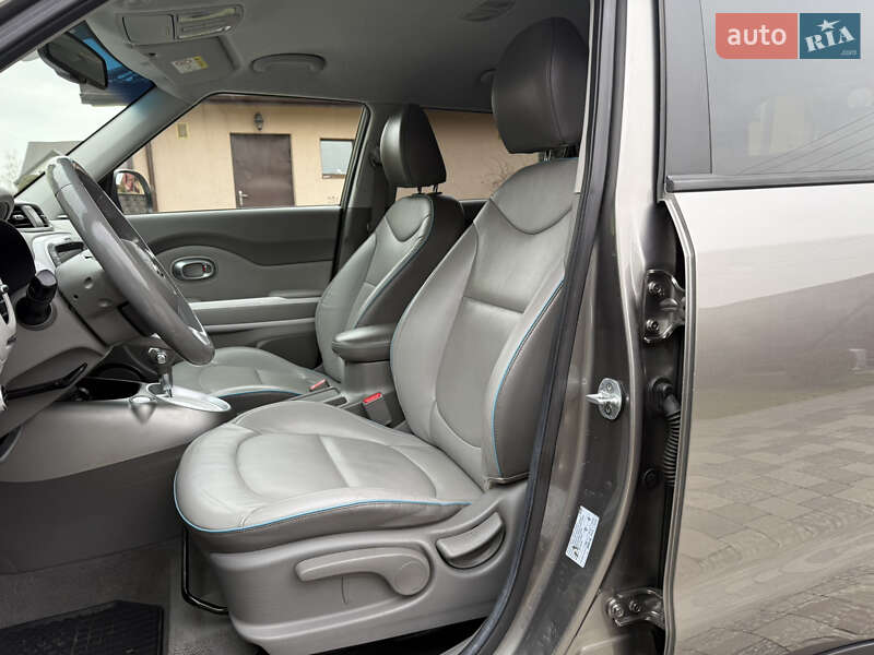 Внедорожник / Кроссовер Kia Soul 2015 в Ивано-Франковске