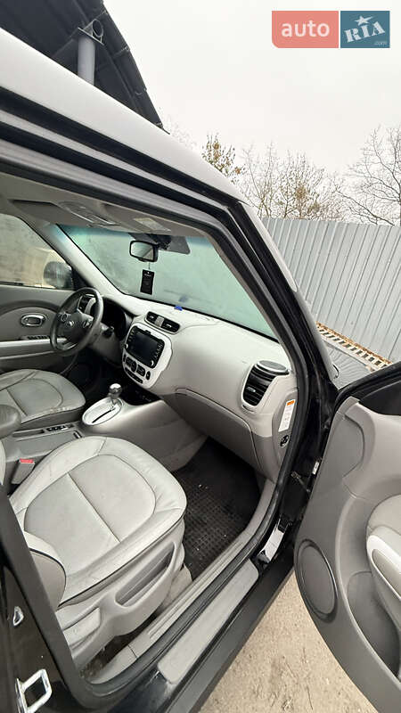 Внедорожник / Кроссовер Kia Soul 2016 в Луцке