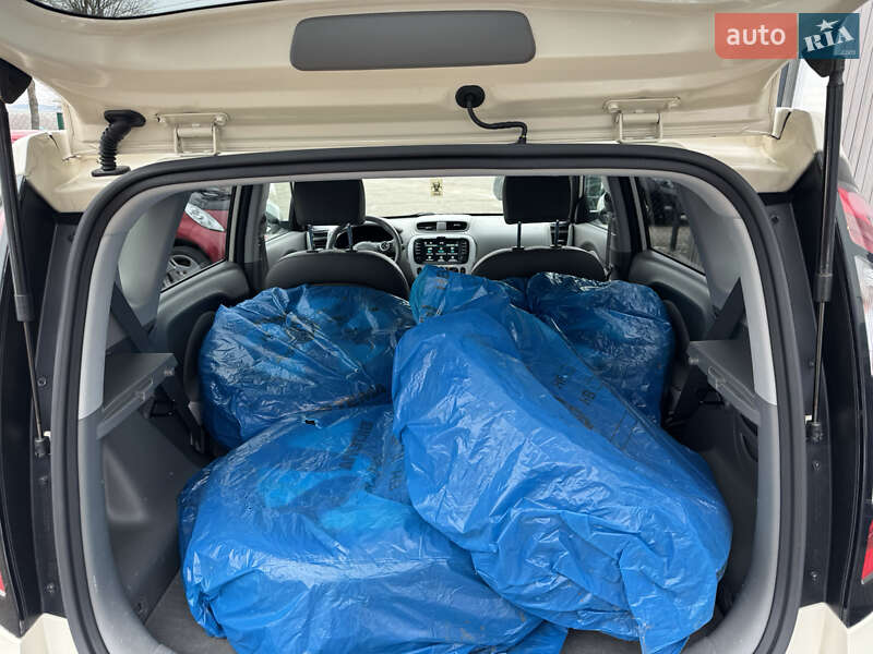 Внедорожник / Кроссовер Kia Soul 2017 в Тернополе фото 24 Внедорожник / Кроссовер Kia Soul 2017 в Тернополе