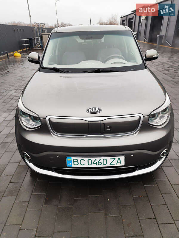Позашляховик / Кросовер Kia Soul 2017 в Шептицькому
