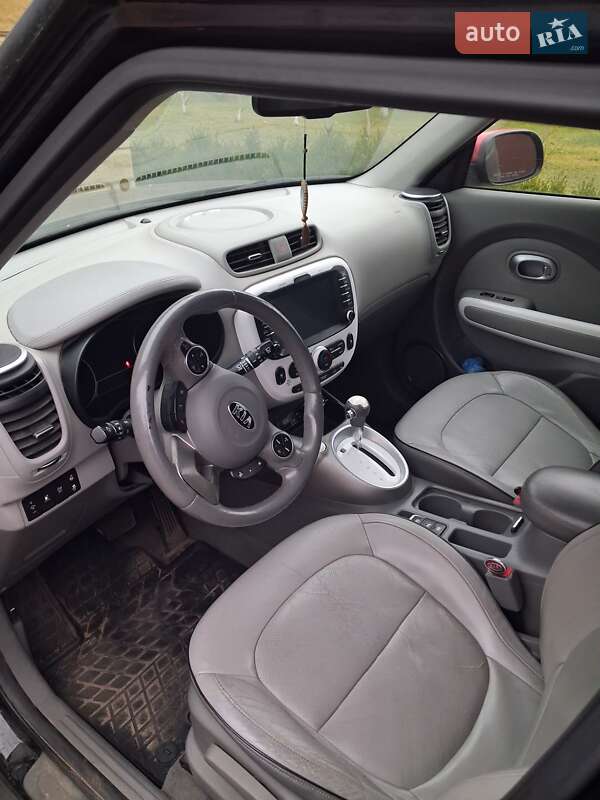 Внедорожник / Кроссовер Kia Soul 2014 в Запорожье