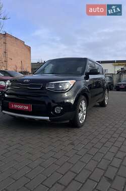 Позашляховик / Кросовер Kia Soul 2017 в Полтаві