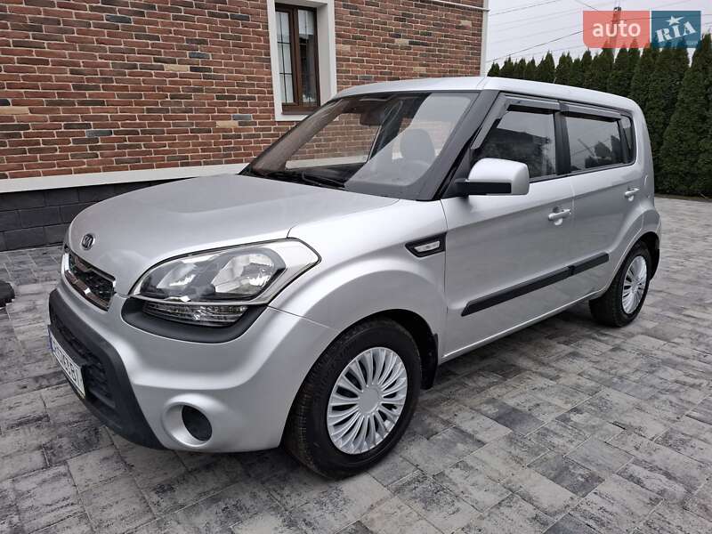 Внедорожник / Кроссовер Kia Soul 2011 в Черновцах