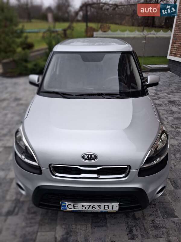Внедорожник / Кроссовер Kia Soul 2011 в Черновцах