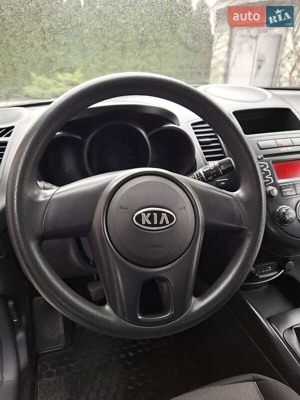 Внедорожник / Кроссовер Kia Soul 2011 в Черновцах