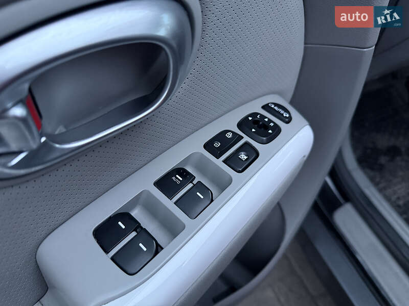 Внедорожник / Кроссовер Kia Soul 2015 в Ровно