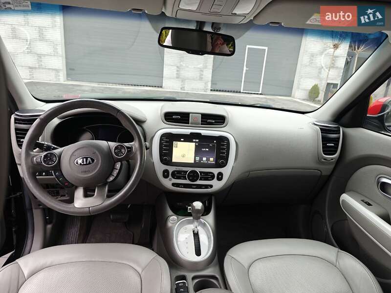 Внедорожник / Кроссовер Kia Soul 2015 в Белогородке фото 7 Внедорожник / Кроссовер Kia Soul 2015 в Белогородке