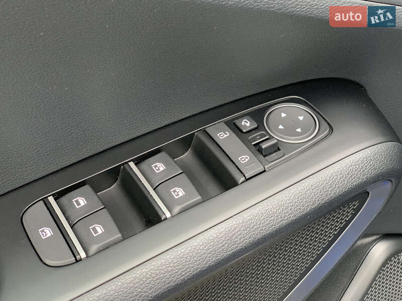 Внедорожник / Кроссовер Kia Soul 2020 в Ровно фото 23 Внедорожник / Кроссовер Kia Soul 2020 в Ровно