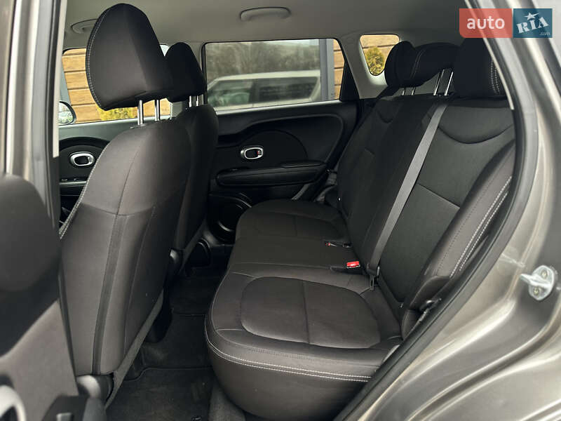 Внедорожник / Кроссовер Kia Soul 2018 в Шептицькому