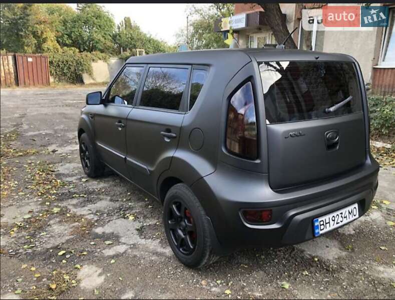 Позашляховик / Кросовер Kia Soul 2012 в Одесі