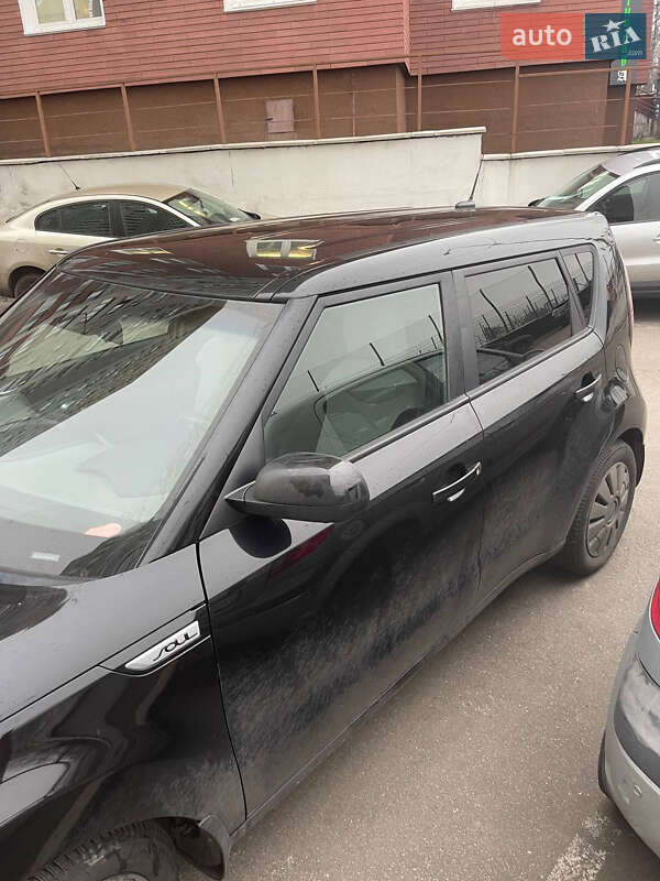 Позашляховик / Кросовер Kia Soul 2014 в Києві