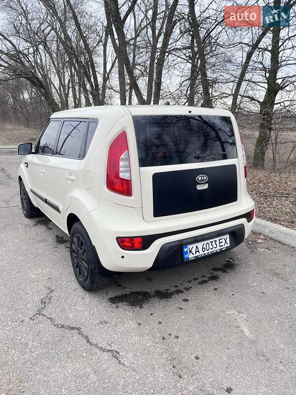 Внедорожник / Кроссовер Kia Soul 2011 в Синельниково фото 4 Внедорожник / Кроссовер Kia Soul 2011 в Синельниково