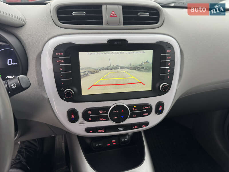 Внедорожник / Кроссовер Kia Soul 2017 в Ивано-Франковске фото 40 Внедорожник / Кроссовер Kia Soul 2017 в Ивано-Франковске