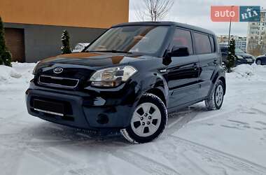 Позашляховик / Кросовер Kia Soul 2011 в Івано-Франківську