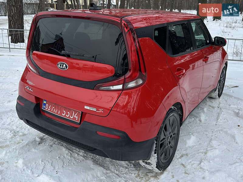 Позашляховик / Кросовер Kia Soul 2021 в Києві