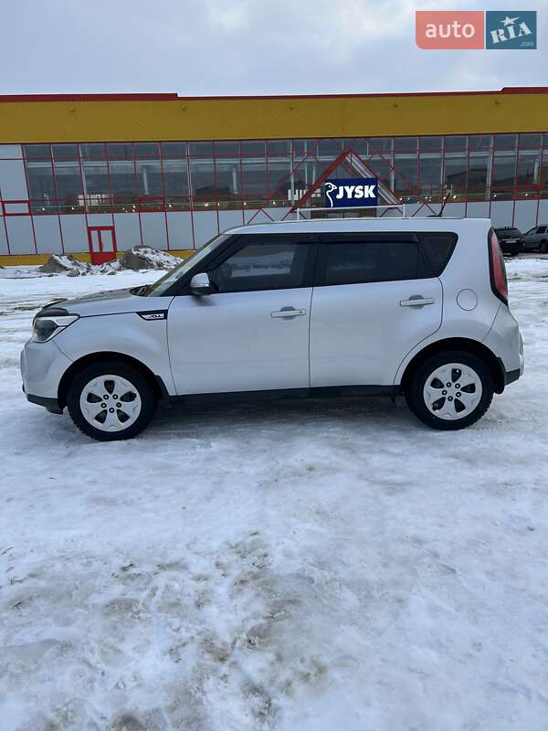 Внедорожник / Кроссовер Kia Soul 2014 в Житомире