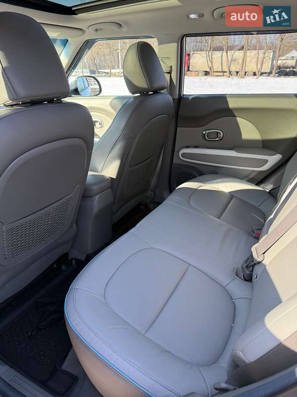 Внедорожник / Кроссовер Kia Soul 2018 в Тернополе фото 14 Внедорожник / Кроссовер Kia Soul 2018 в Тернополе