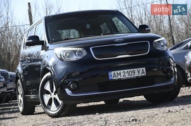 Позашляховик / Кросовер Kia Soul 2015 в Бердичеві