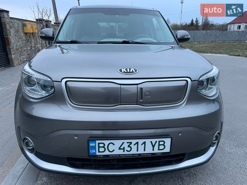 Внедорожник / Кроссовер Kia Soul 2015 в Львове