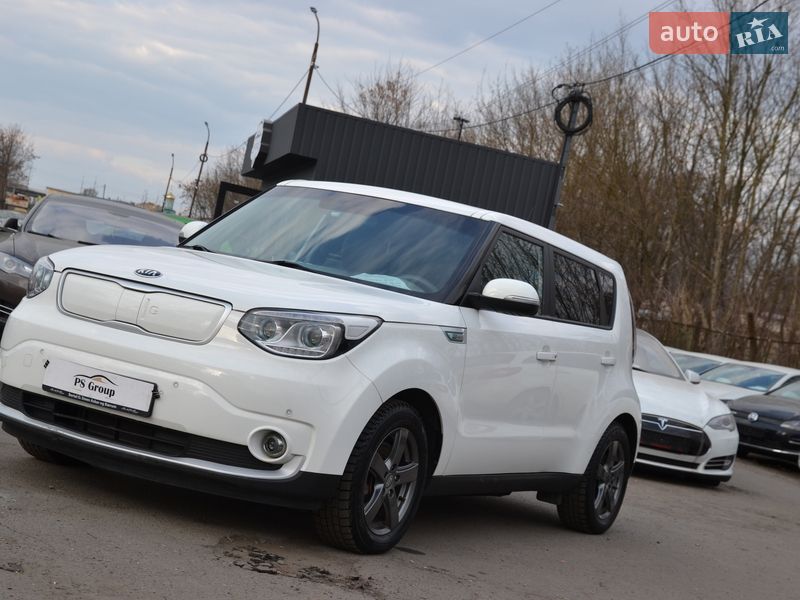 Внедорожник / Кроссовер Kia Soul 2018 в Луцке фото 3 Внедорожник / Кроссовер Kia Soul 2018 в Луцке