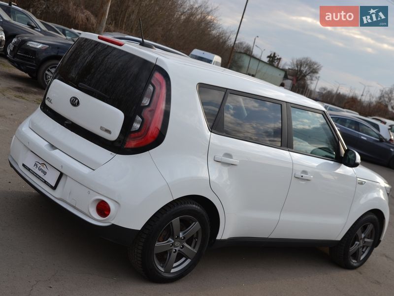 Внедорожник / Кроссовер Kia Soul 2018 в Луцке фото 12 Внедорожник / Кроссовер Kia Soul 2018 в Луцке