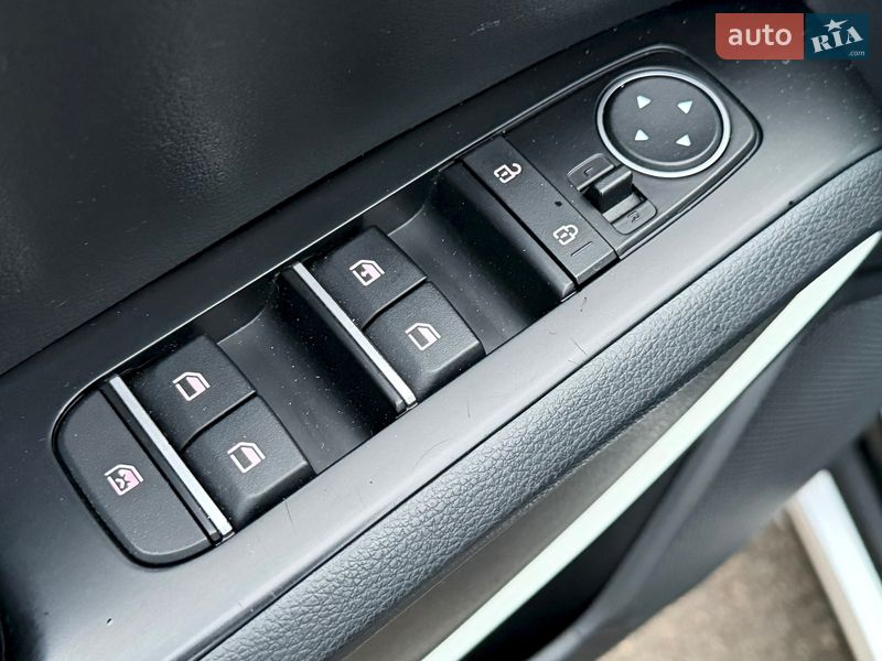 Внедорожник / Кроссовер Kia Soul 2021 в Ковеле фото 27 Внедорожник / Кроссовер Kia Soul 2021 в Ковеле