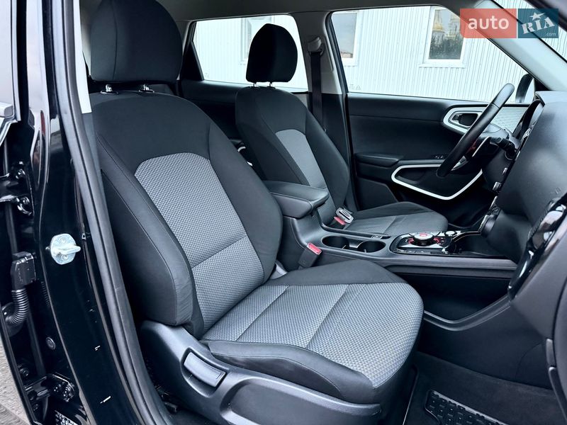 Внедорожник / Кроссовер Kia Soul 2021 в Ковеле фото 37 Внедорожник / Кроссовер Kia Soul 2021 в Ковеле