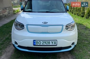 Внедорожник / Кроссовер Kia Soul 2016 в Теребовле