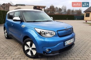 Позашляховик / Кросовер Kia Soul 2016 в Львові