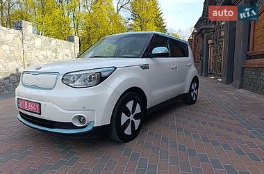 Позашляховик / Кросовер Kia Soul 2016 в Звягелі