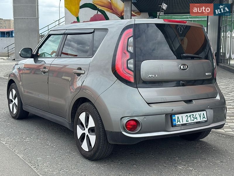Внедорожник / Кроссовер Kia Soul 2014 в Киеве