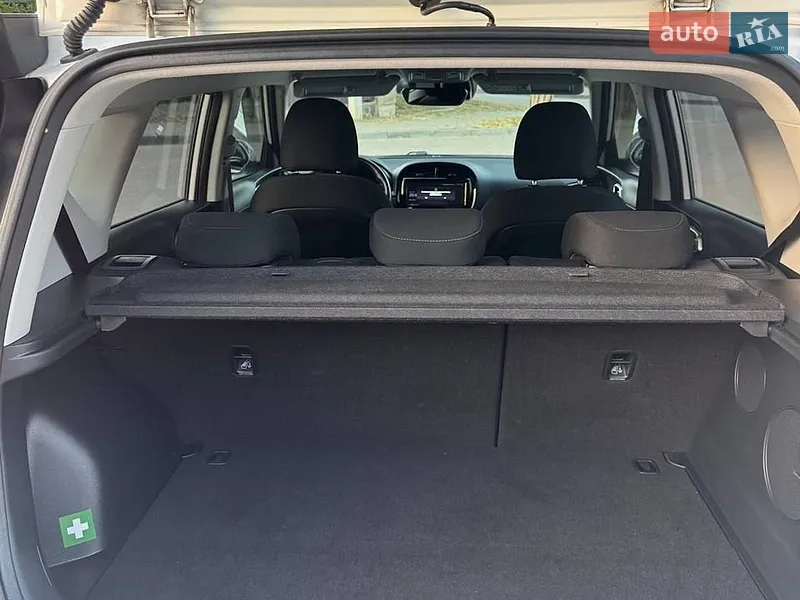 Kia Soul 2021 VIN KNAJ3811FM7022542 фото оголошення 6 з 60