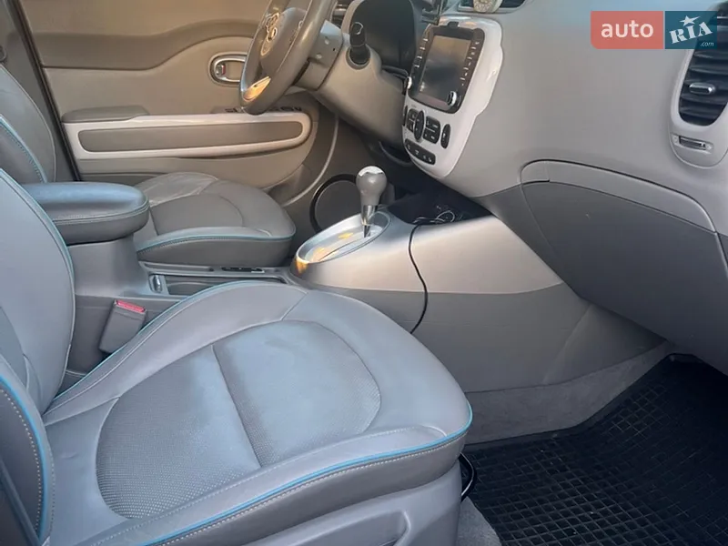Kia Soul EV 2015 VIN KNAJX81EFG7006801 фото оголошення 12 з 35