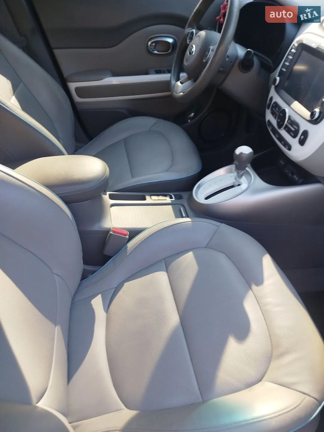 2017 Kia Soul - мініатюра 12