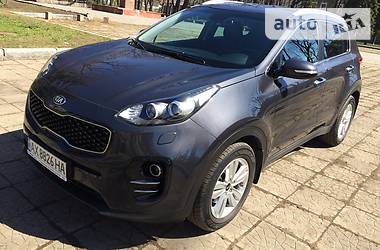 Внедорожник / Кроссовер Kia Sportage 2017 в Харькове