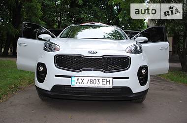 Внедорожник / Кроссовер Kia Sportage 2016 в Харькове